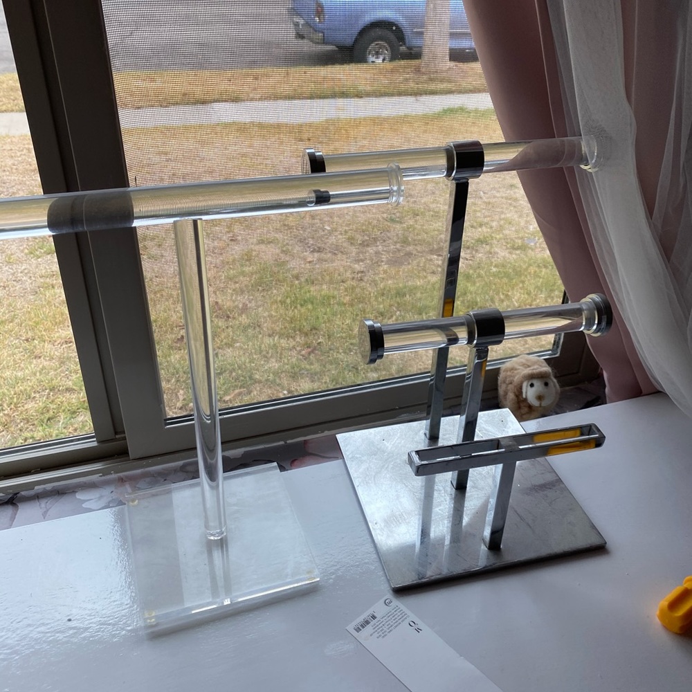 Jewelry stands